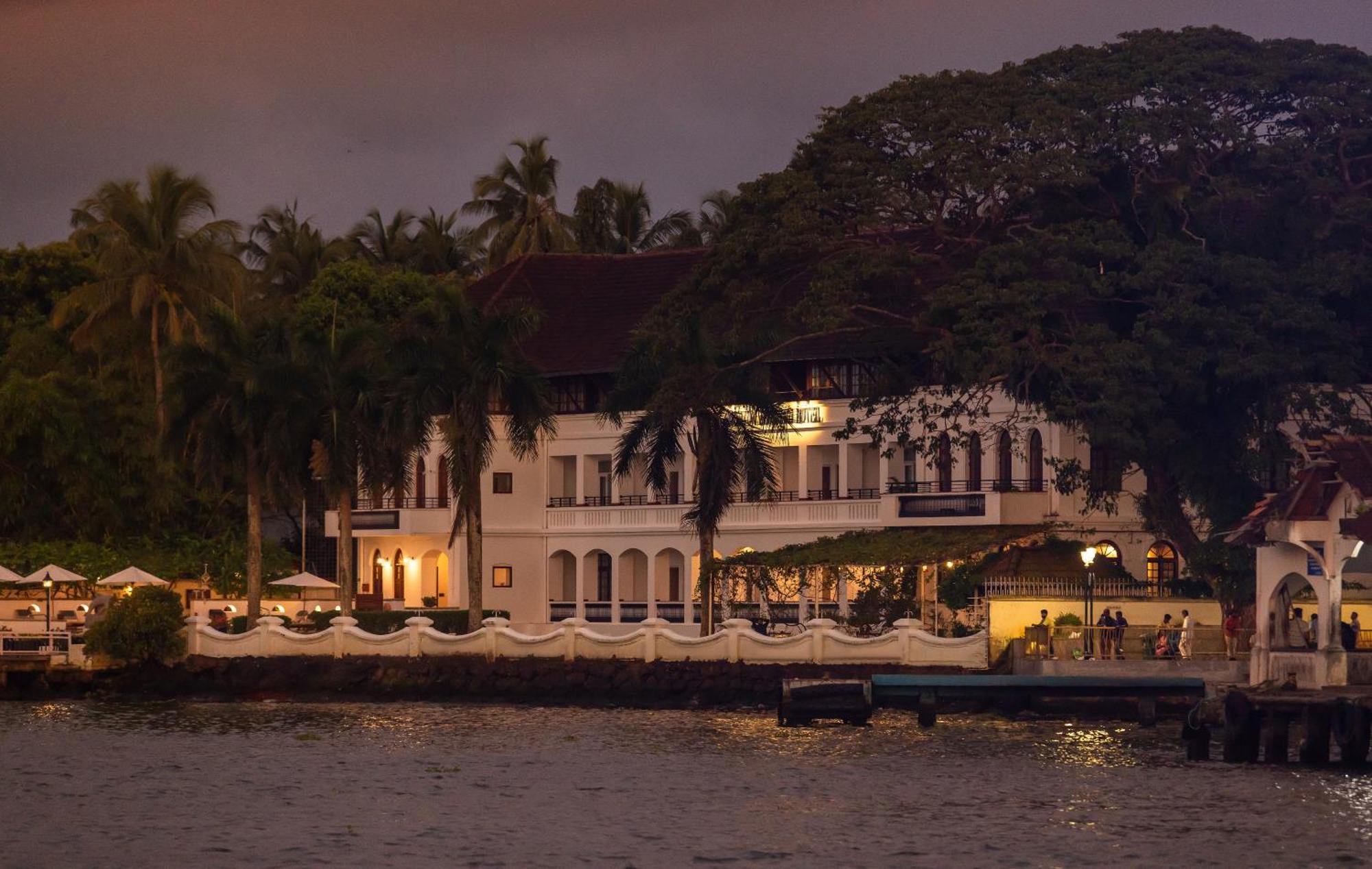 Hotel Brunton Boatyard - A Cgh Earth Experience Kochi Exterior foto